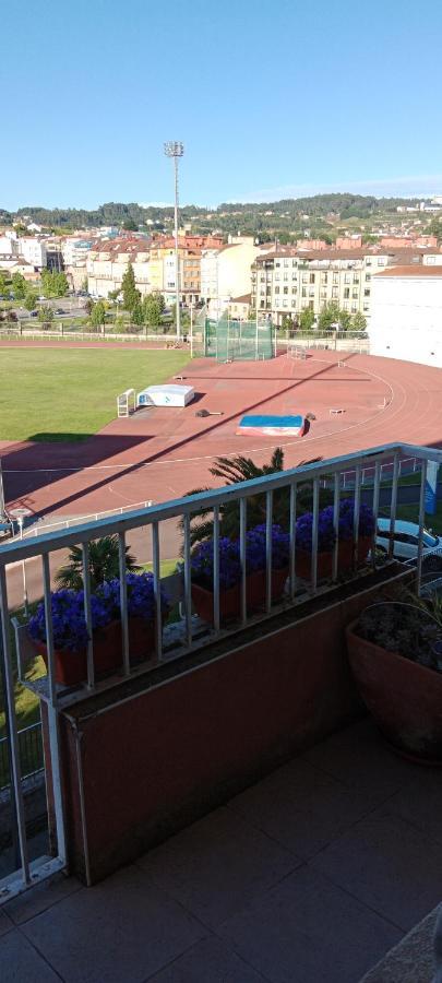 Apartamento Vistas a la pista de atletismo Pontevedra Exterior foto